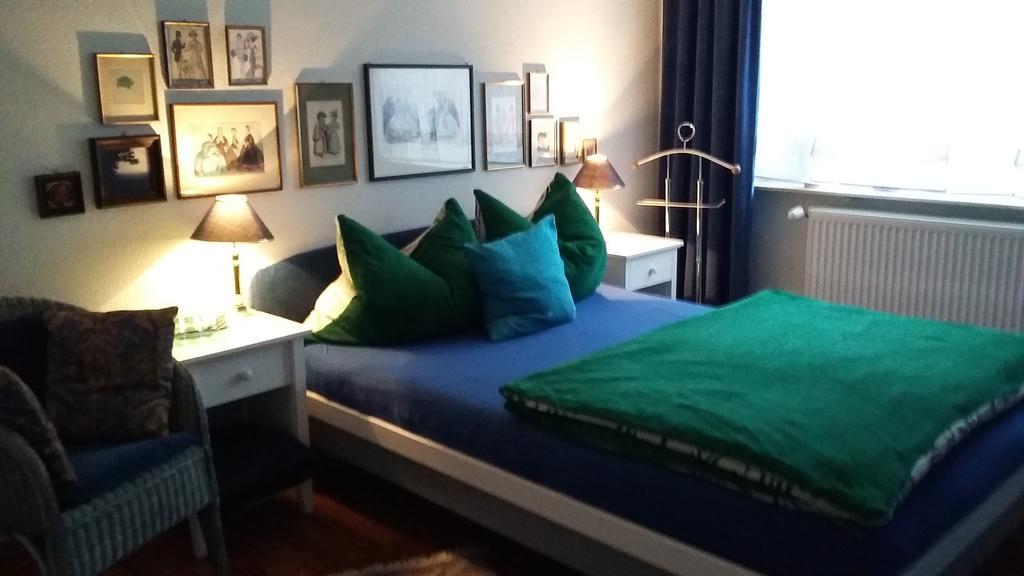 Ferienwohnung Residenz am Berg Leimen  Zimmer foto